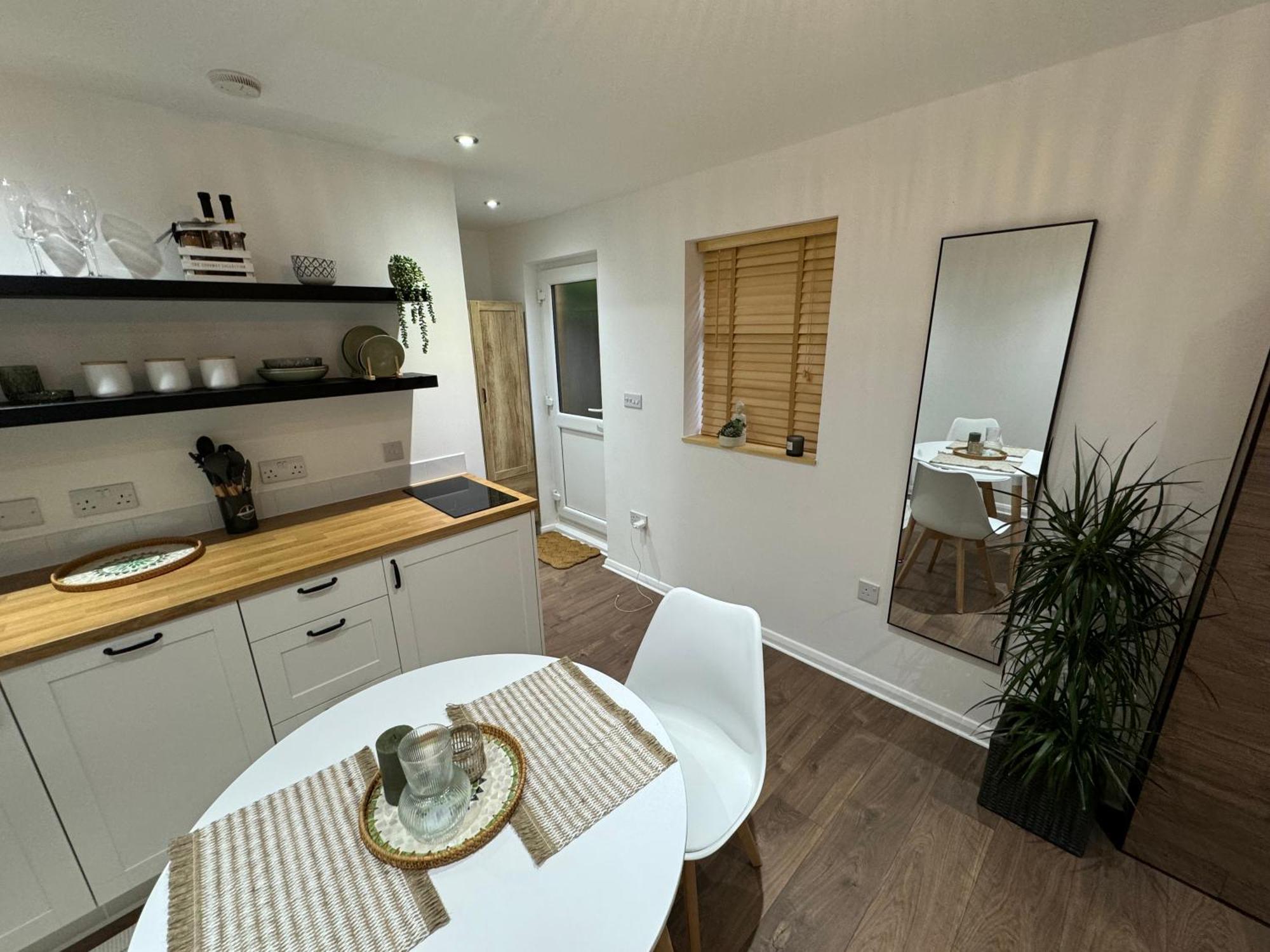 Ferienwohnung Wild & Free Hot Tub Retreat Dartford Exterior foto