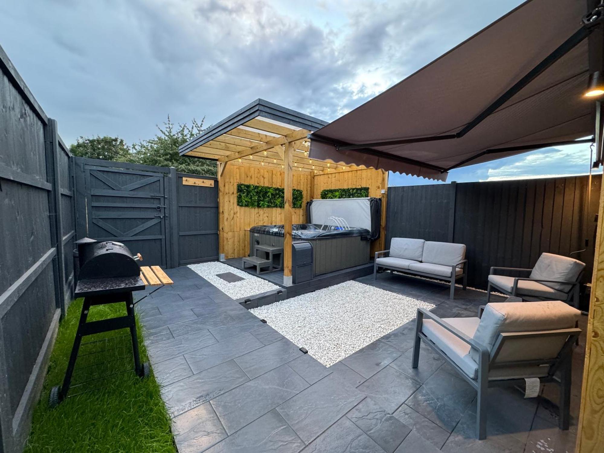 Ferienwohnung Wild & Free Hot Tub Retreat Dartford Exterior foto
